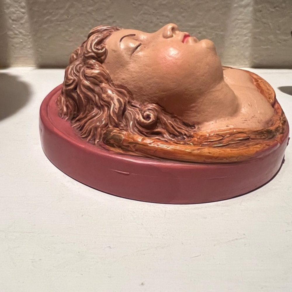 Christmas Ornament Vintage Cherub 3 dimensional - Picture 4 of 4